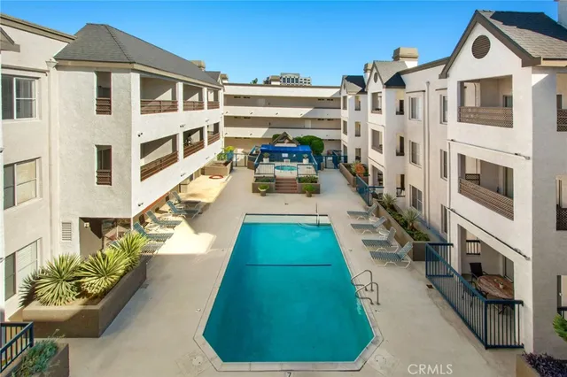 $365,000 | 300 North El Molino Avenue, Unit 312, Pasadena, CA 91101