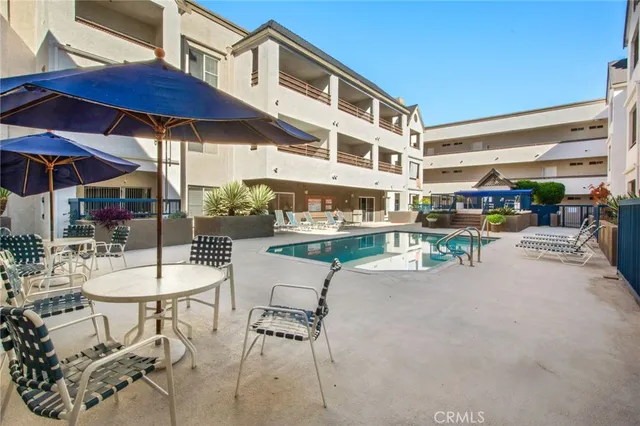 $365,000 | 300 North El Molino Avenue, Unit 312, Pasadena, CA 91101