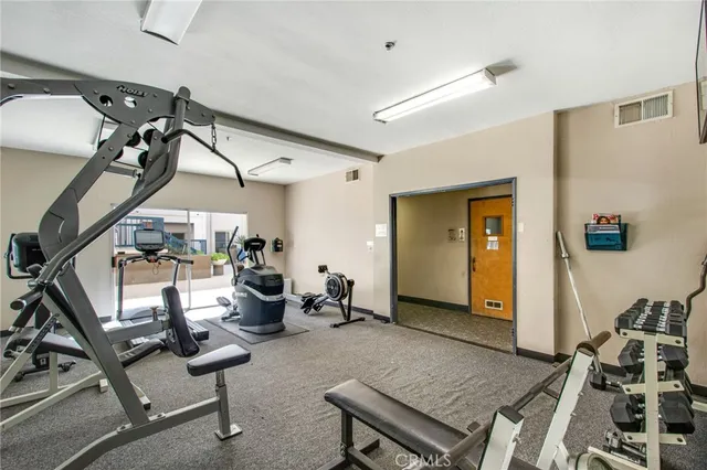 $365,000 | 300 North El Molino Avenue, Unit 312, Pasadena, CA 91101