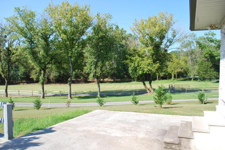 2736 East Raccoon Valley Drive Heiskell, TN 37754 - Photo 11 of 37 a view of park with green space