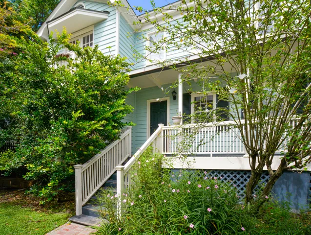 $2,430 | 27 Smith Street, Unit B, Charleston, SC 29401