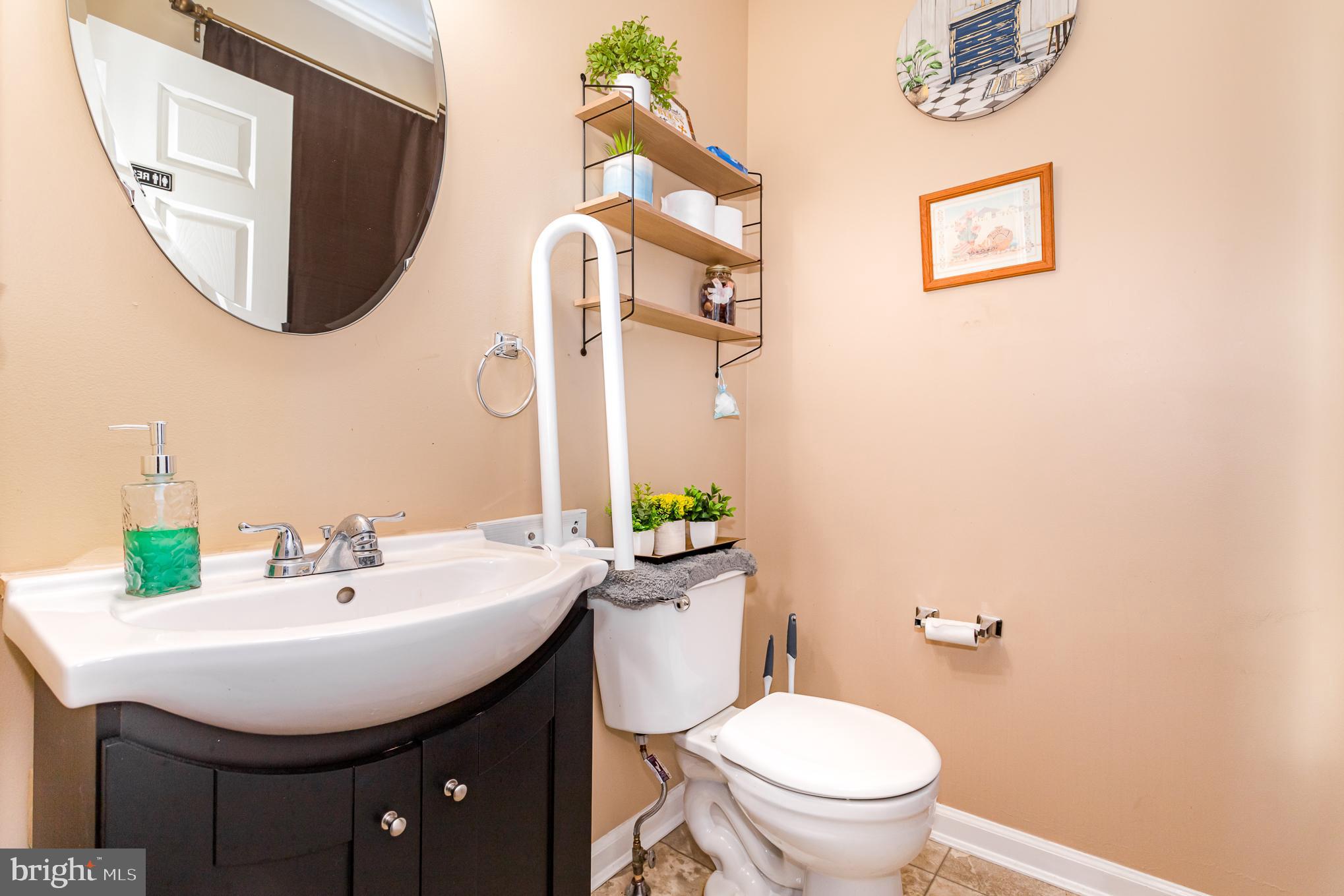 7485 Seneca Ridge Drive York, PA 17403 - Photo 11 of 45