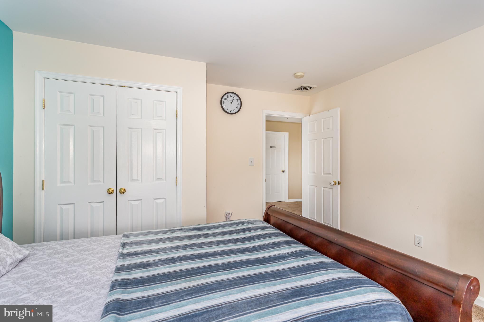 7485 Seneca Ridge Drive York, PA 17403 - Photo 21 of 45