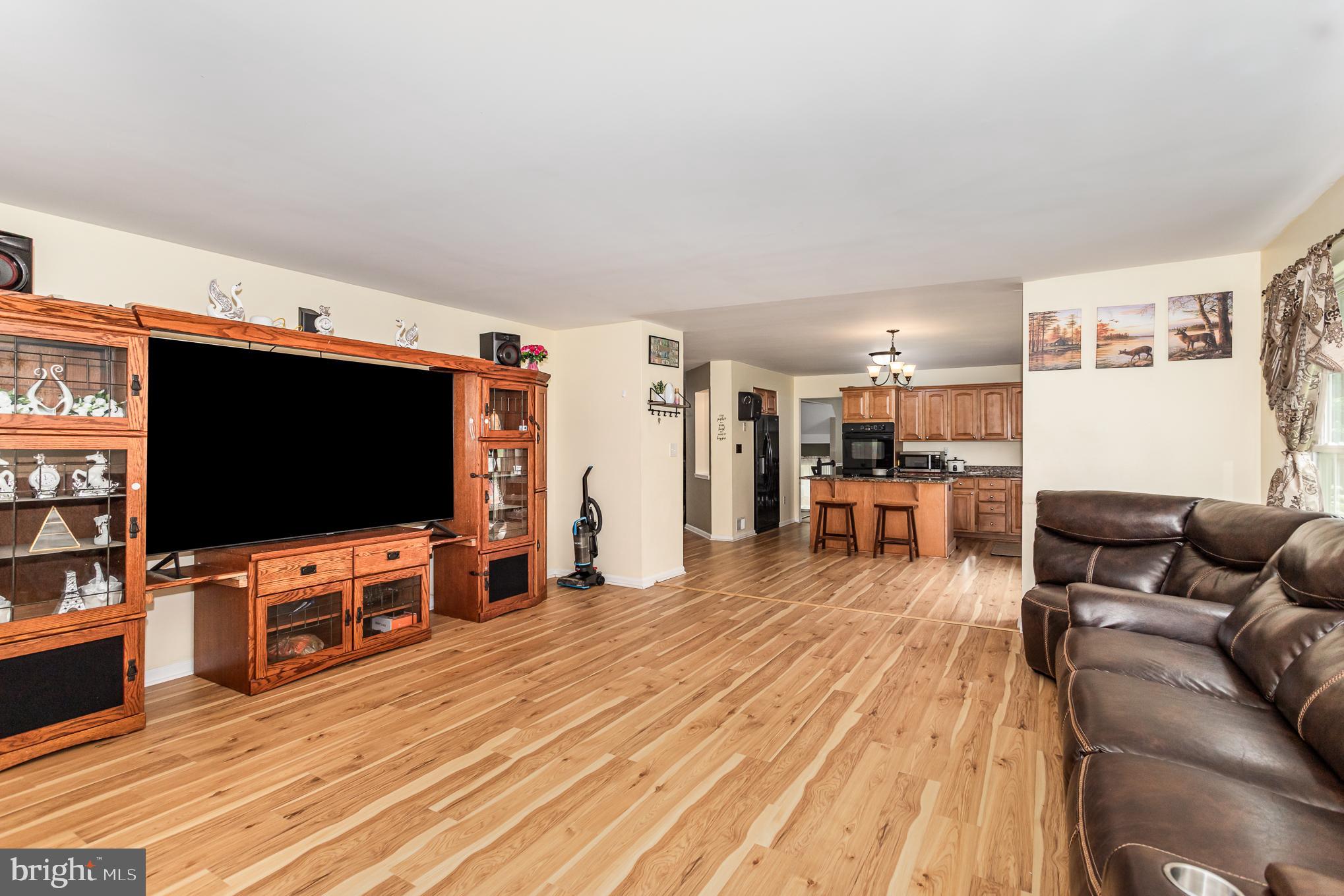 7485 Seneca Ridge Drive York, PA 17403 - Photo 34 of 45