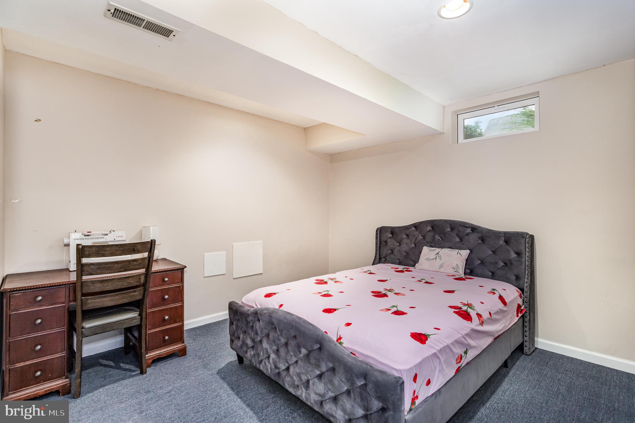 7485 Seneca Ridge Drive York, PA 17403 - Photo 10 of 45