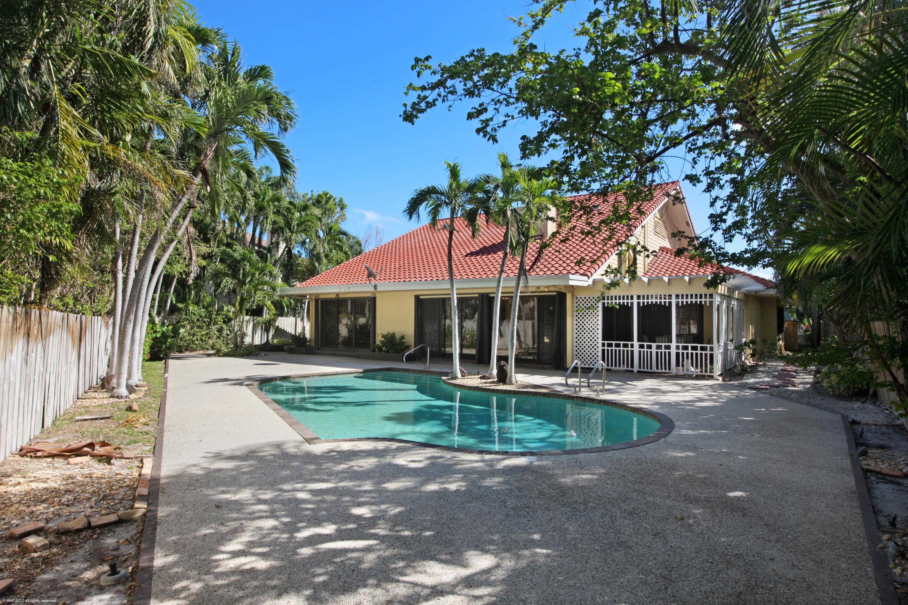 4901 Sanctuary Lane Boca Raton, FL 33431 - Photo 32 of 40 Open pool