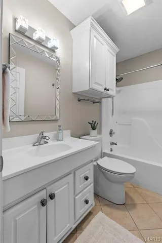 $529,900 | 1705-1707 Paul Revere Drive, Cape Girardeau, MO 63701