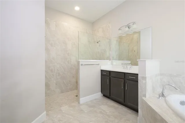 $1,290,000 | 27 South Riverwalk Drive, Palm Coast, FL 32137