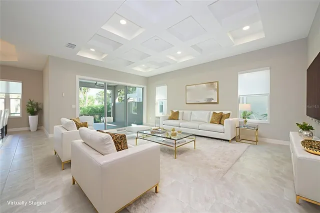 $1,290,000 | 27 South Riverwalk Drive, Palm Coast, FL 32137