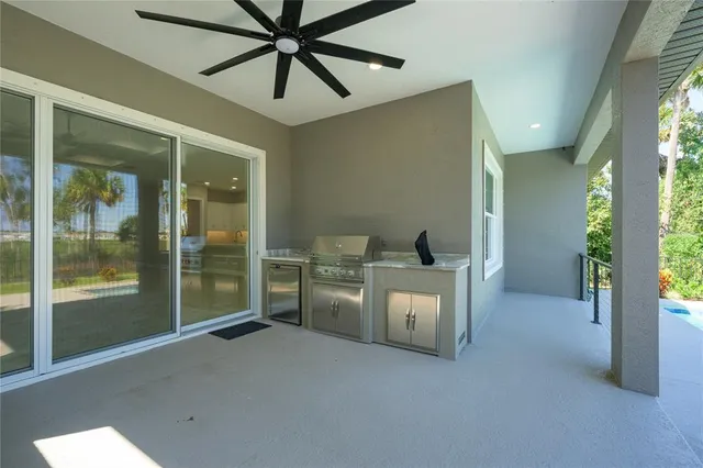 $1,290,000 | 27 South Riverwalk Drive, Palm Coast, FL 32137