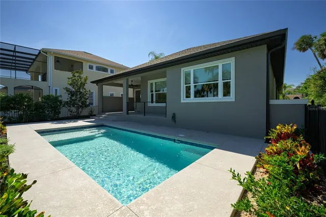 $1,290,000 | 27 South Riverwalk Drive, Palm Coast, FL 32137