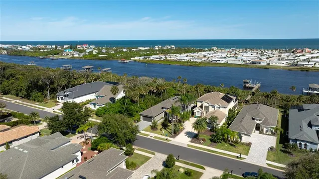 $1,290,000 | 27 South Riverwalk Drive, Palm Coast, FL 32137