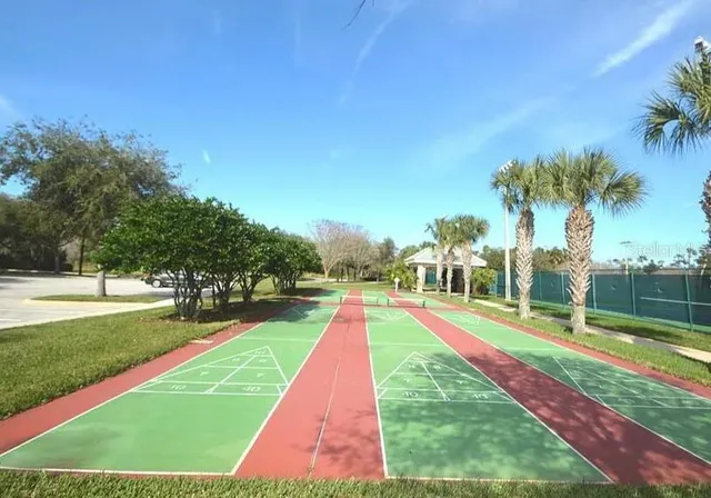 $1,290,000 | 27 South Riverwalk Drive, Palm Coast, FL 32137