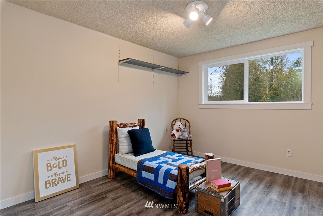 210 Northeast Newkirk Road Belfair, WA 98528 - Photo 18 of 35 Gallery Image 18