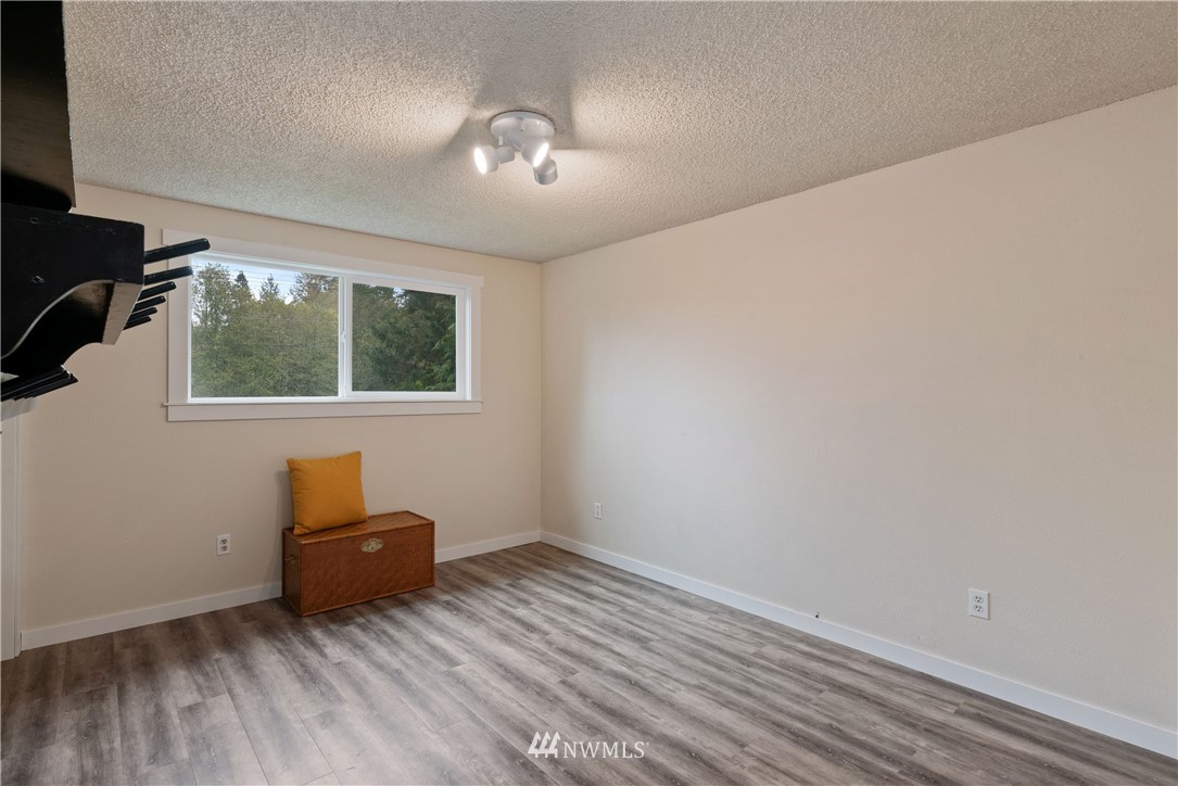 210 Northeast Newkirk Road Belfair, WA 98528 - Photo 20 of 35 Gallery Image 20