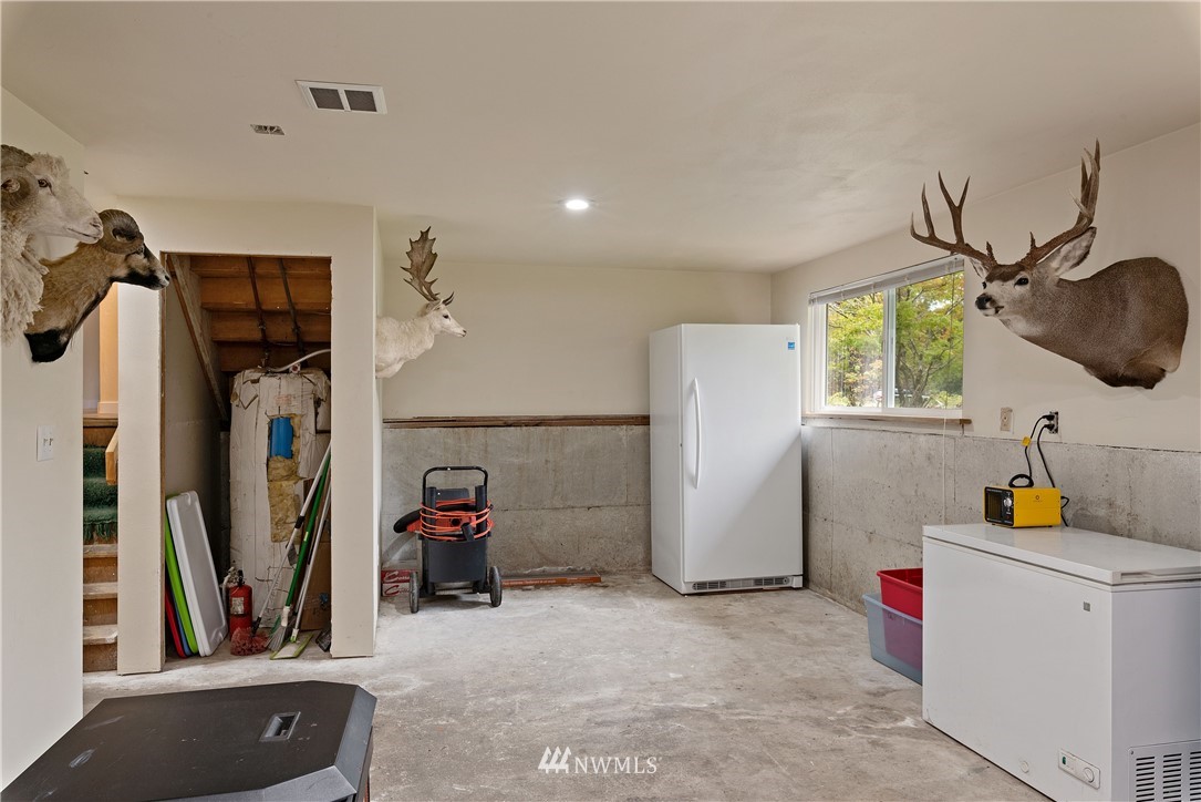210 Northeast Newkirk Road Belfair, WA 98528 - Photo 21 of 35 Gallery Image 21