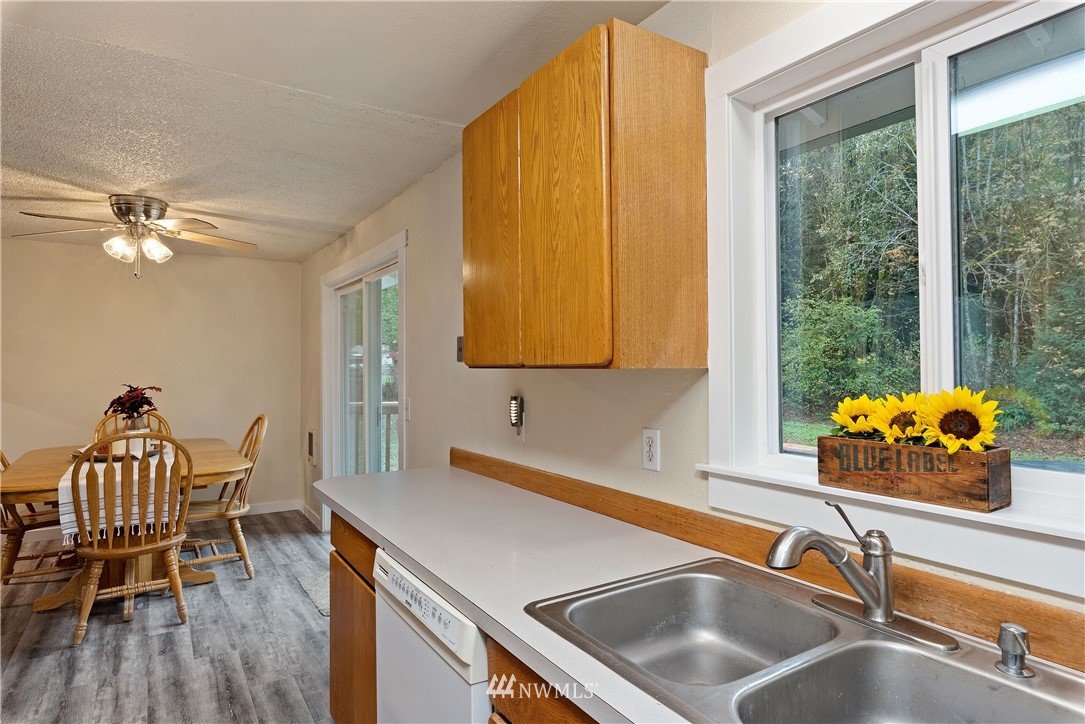 210 Northeast Newkirk Road Belfair, WA 98528 - Photo 4 of 35 Gallery Image 4