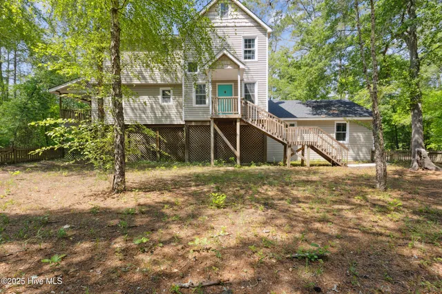 $399,000 | 975 River Bend Drive, Burgaw, NC 28425