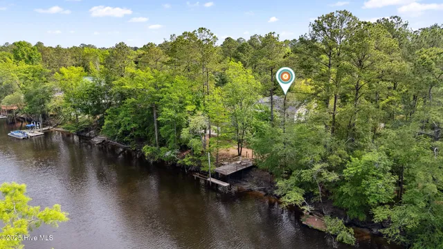 $399,000 | 975 River Bend Drive, Burgaw, NC 28425