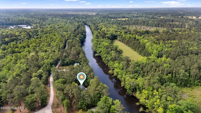 $399,000 | 975 River Bend Drive, Burgaw, NC 28425