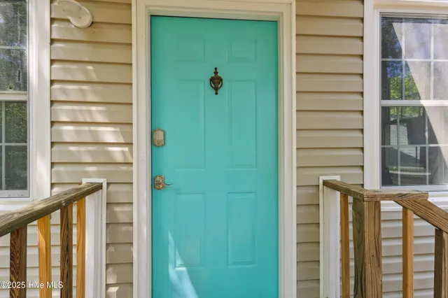 $399,000 | 975 River Bend Drive, Burgaw, NC 28425