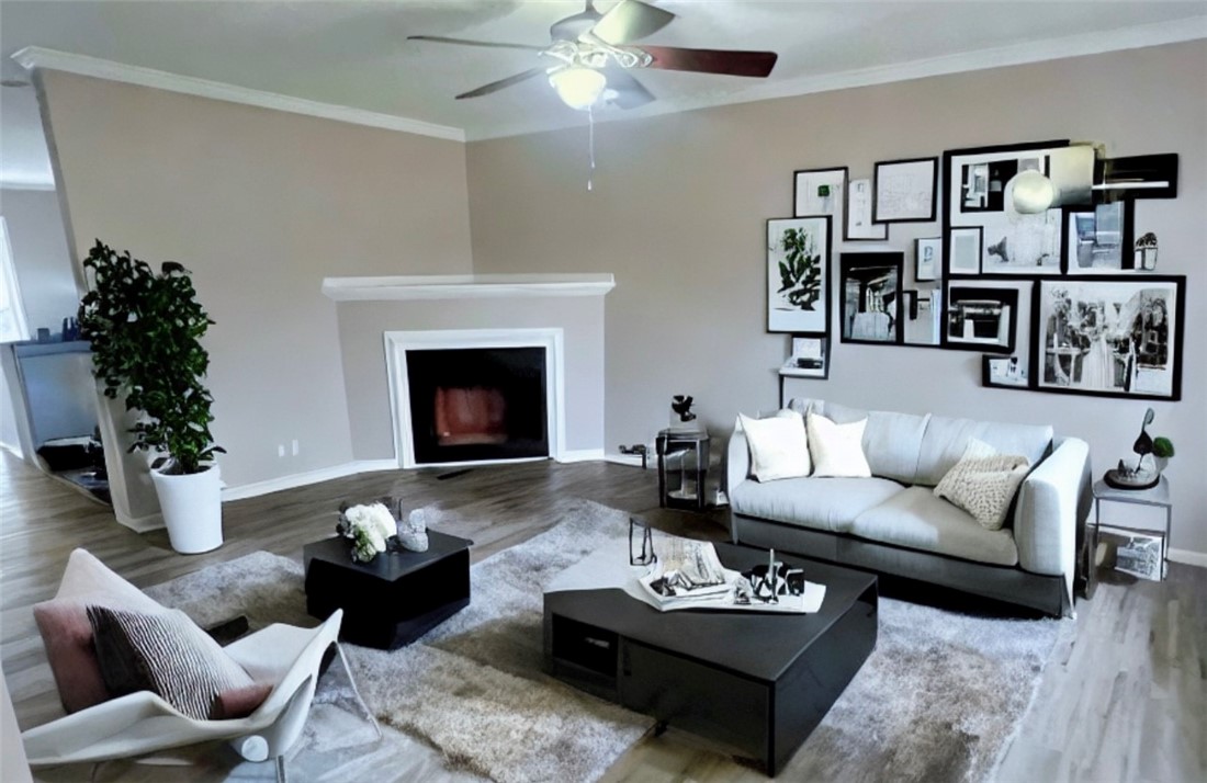 12 Falcon Ridge Way Greer, SC 29650 - Photo 4 of 36 Gallery Image 4
