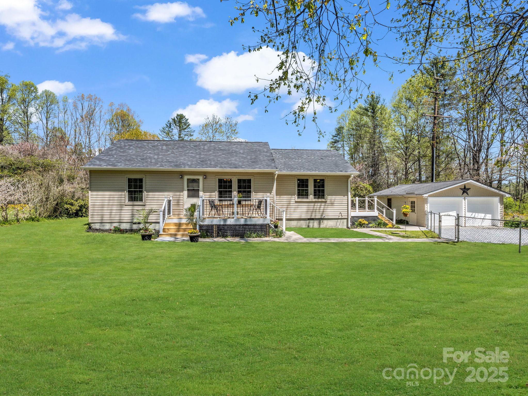 565 Nicholson Creek Road Brevard, NC 28712 - Photo 1 of 45