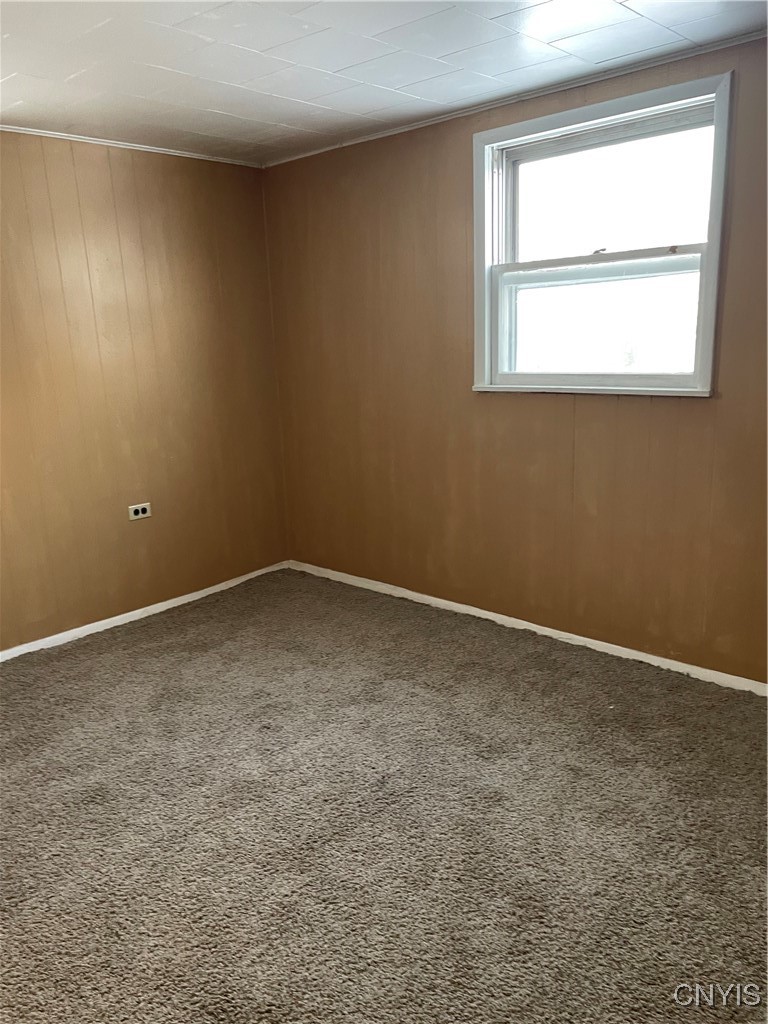 19 Grove Avenue Auburn, NY 13021 - Photo 17 of 18 Bedroom 3