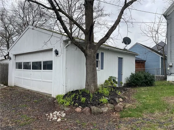 $142,900 | 19 Grove Avenue, Auburn, NY 13021