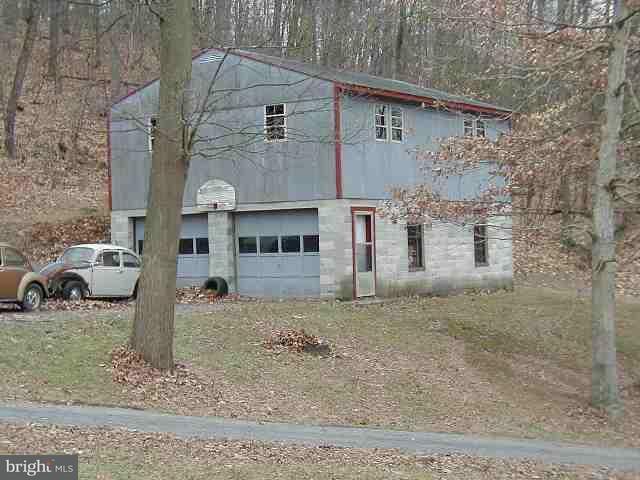 6515 Spring Road Shermans Dale, PA 17090 - Photo 5 of 7 Gallery Image 5
