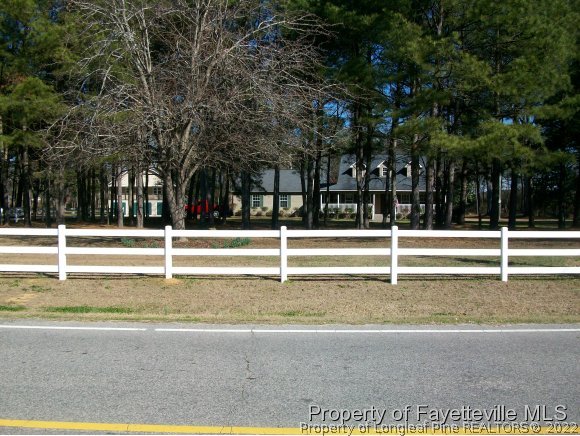 8716 Godwin-Falcon Road Godwin, NC 28344 - Photo 24 of 25 a backyard of a house