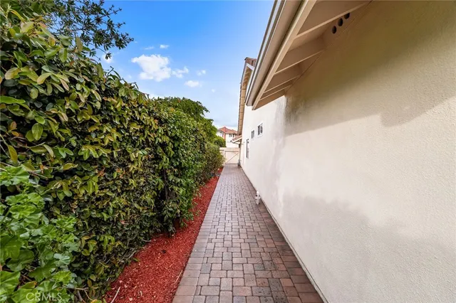 $1,400,000 | 2720 West Gallio Drive, Fullerton, CA 92833