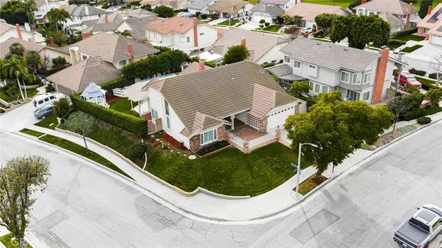 $1,400,000 | 2720 West Gallio Drive, Fullerton, CA 92833