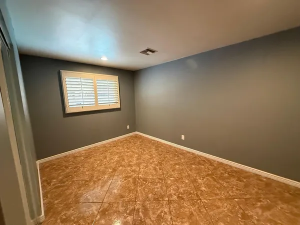 $2,800 | 4028 West Augusta Avenue, Phoenix, AZ 85051