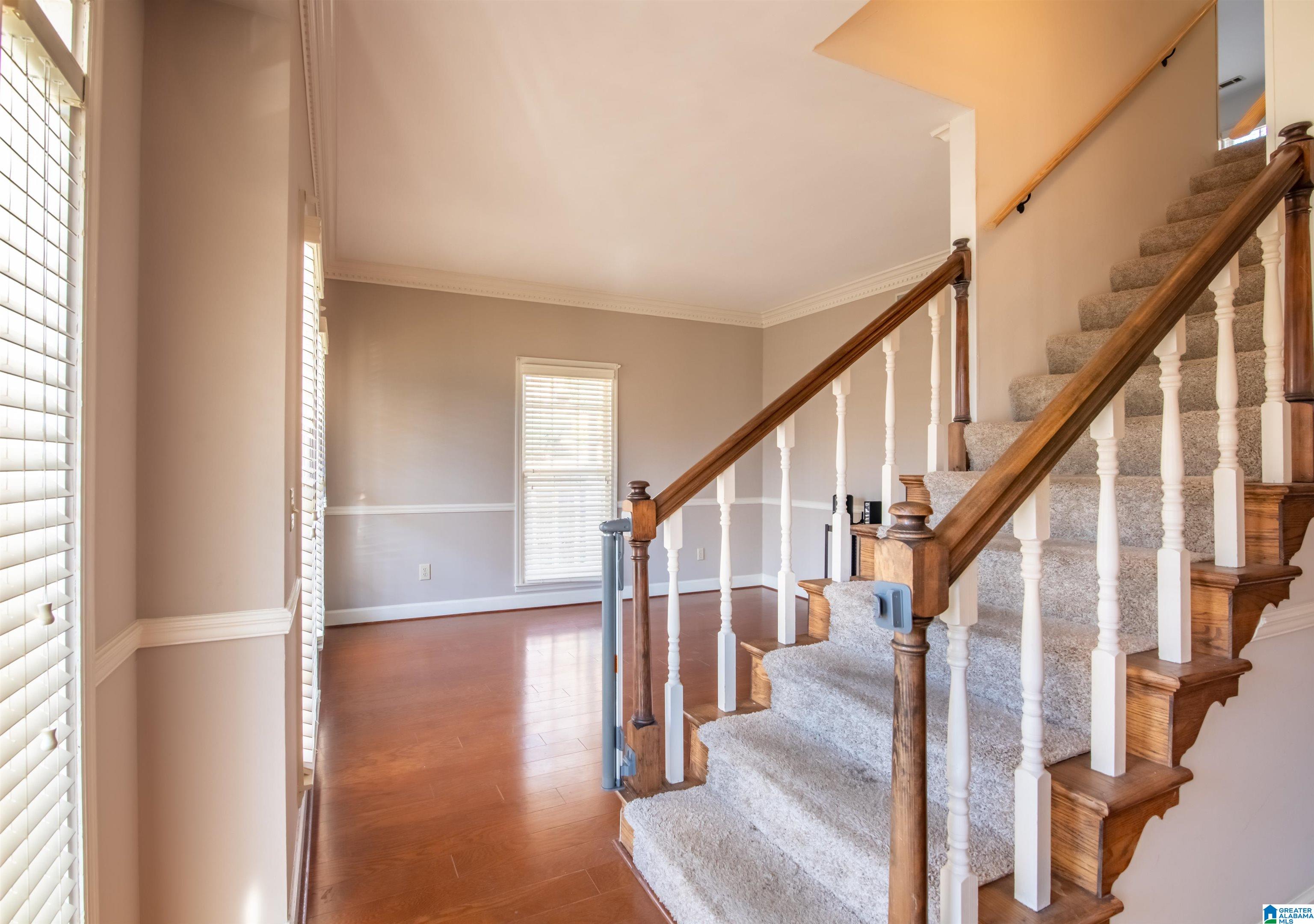 1709 Ridgewood Road Birmingham, AL 35215 - Photo 3 of 46