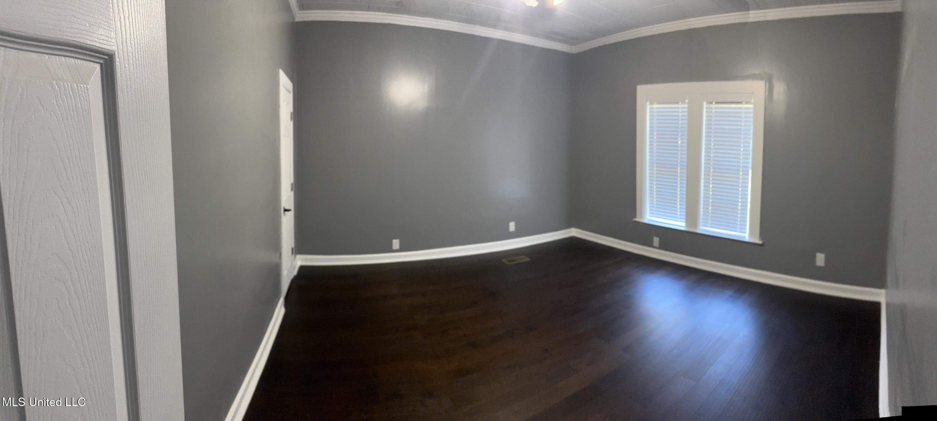 313 Garfield Street New Albany, MS 38652 - Photo 7 of 13 Bedroom 2