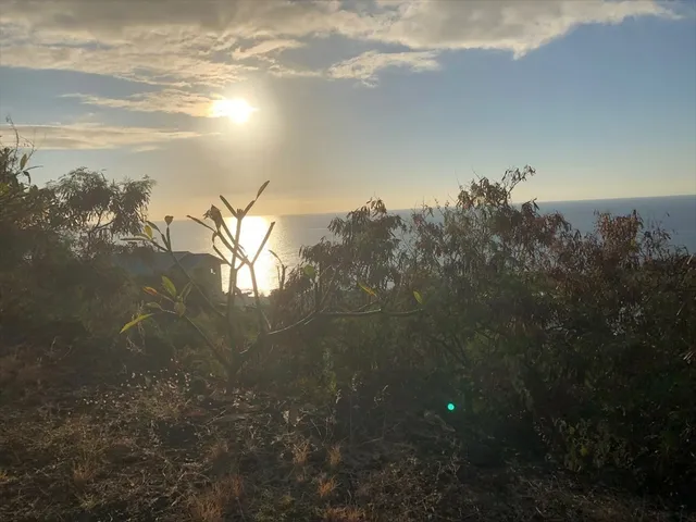 $110,000 | 263 Japonica Road, Captain Cook, HI 96704