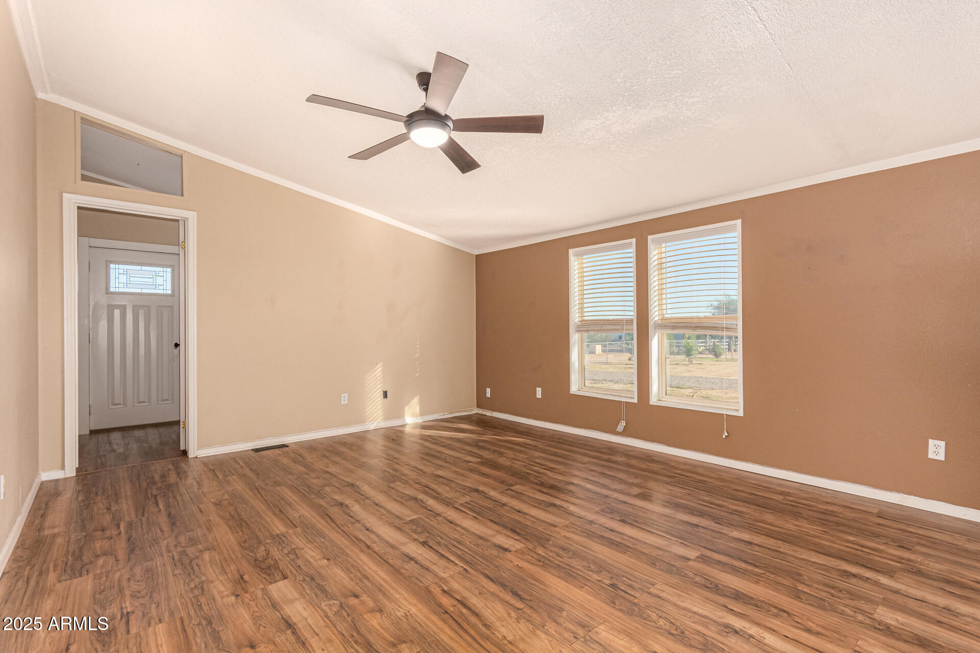 21137 West Dove Valley Road Wittmann, AZ 85361 - Photo 10 of 37 10-Dove