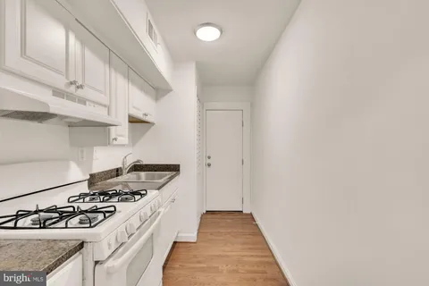 $475,000 | 1105 16th Street Northeast, Washington, DC 20002