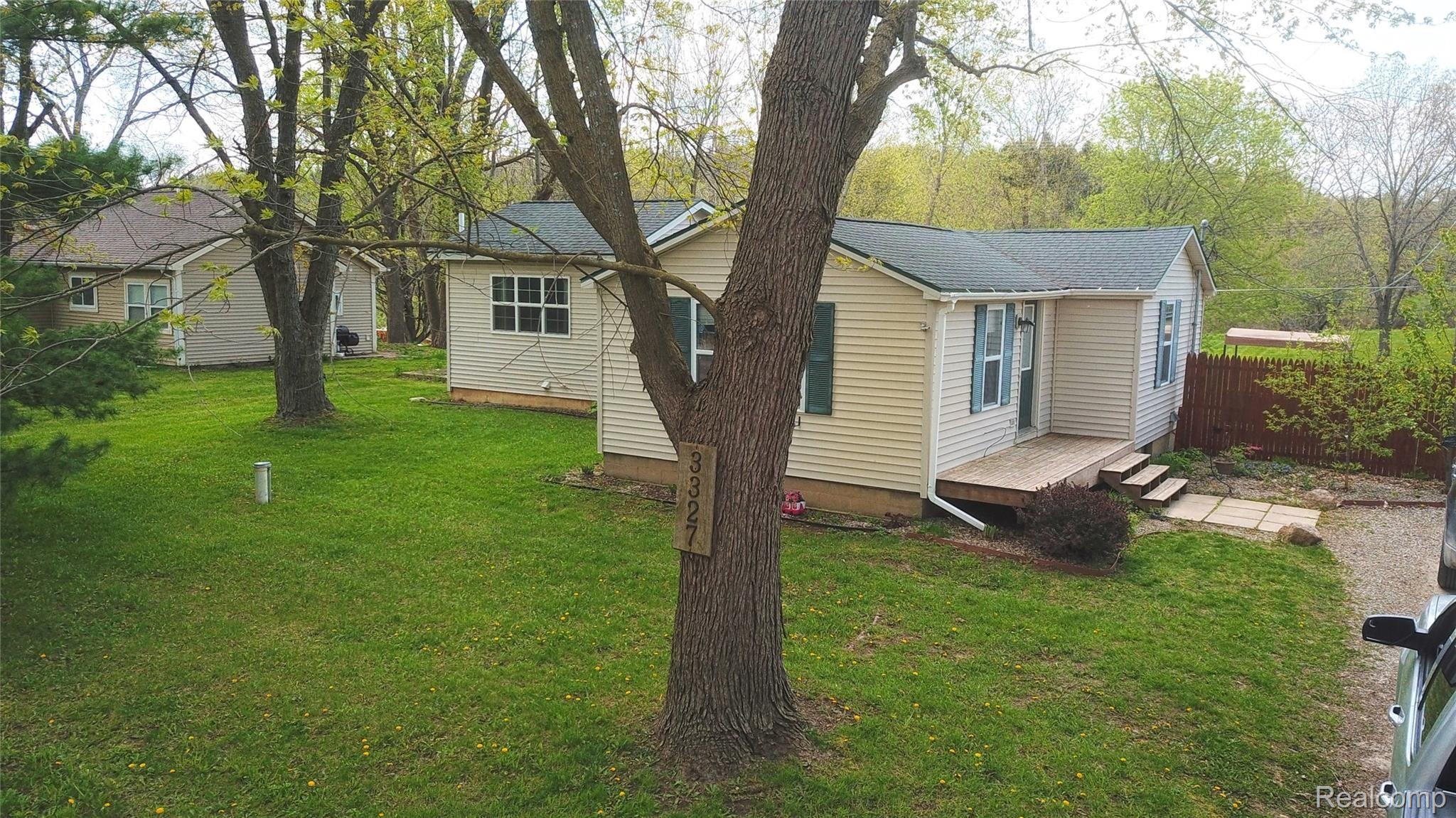 3327 Fisher Road Howell, MI 48855 - Photo 13 of 66 DJI_0259_InPixio.jpg