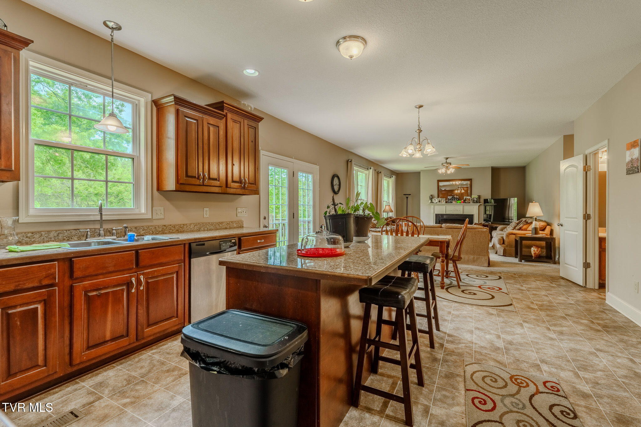 2898 Watauga Road Johnson City, TN 37601 - Photo 17 of 45 36-web-or-mls-_DSC3759-HDR