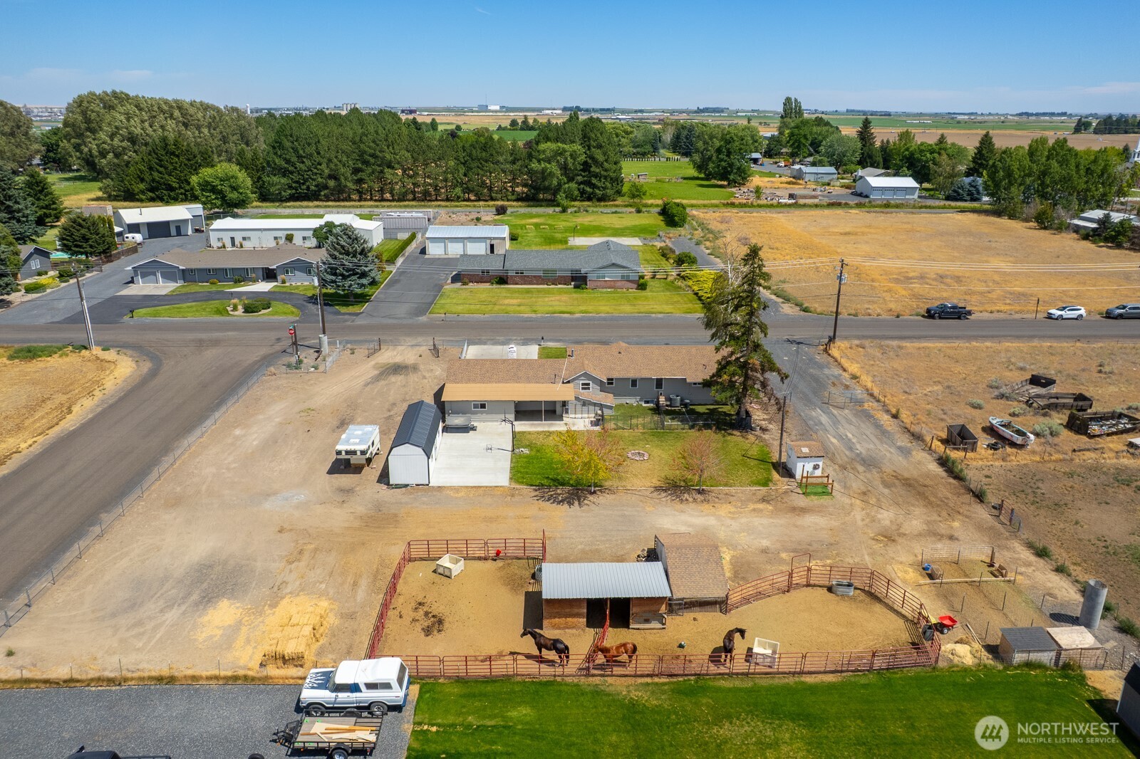 2096 Hamilton Road Northeast Moses Lake, WA 98837 - Photo 16 of 38