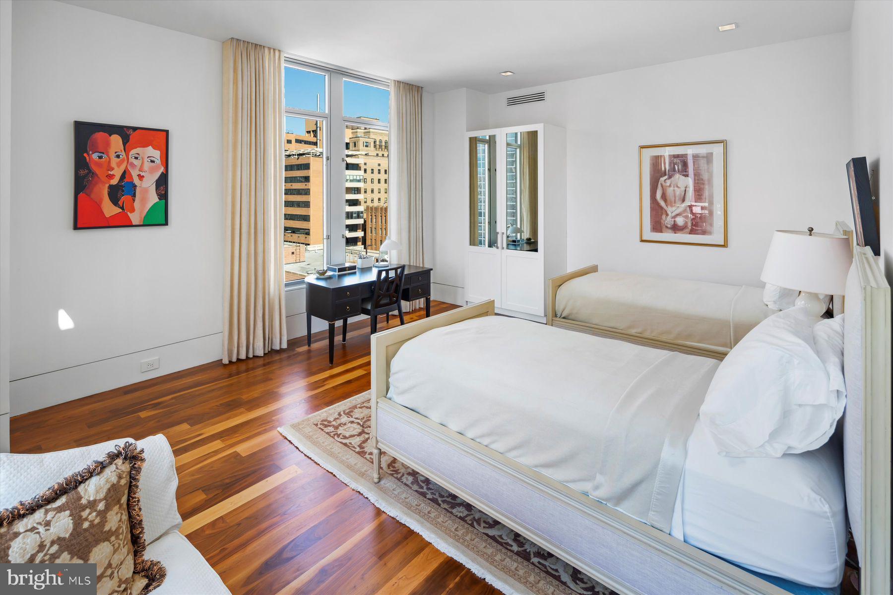 1101 Locust Street, Unit 11E Philadelphia, PA 19107 - Photo 21 of 46