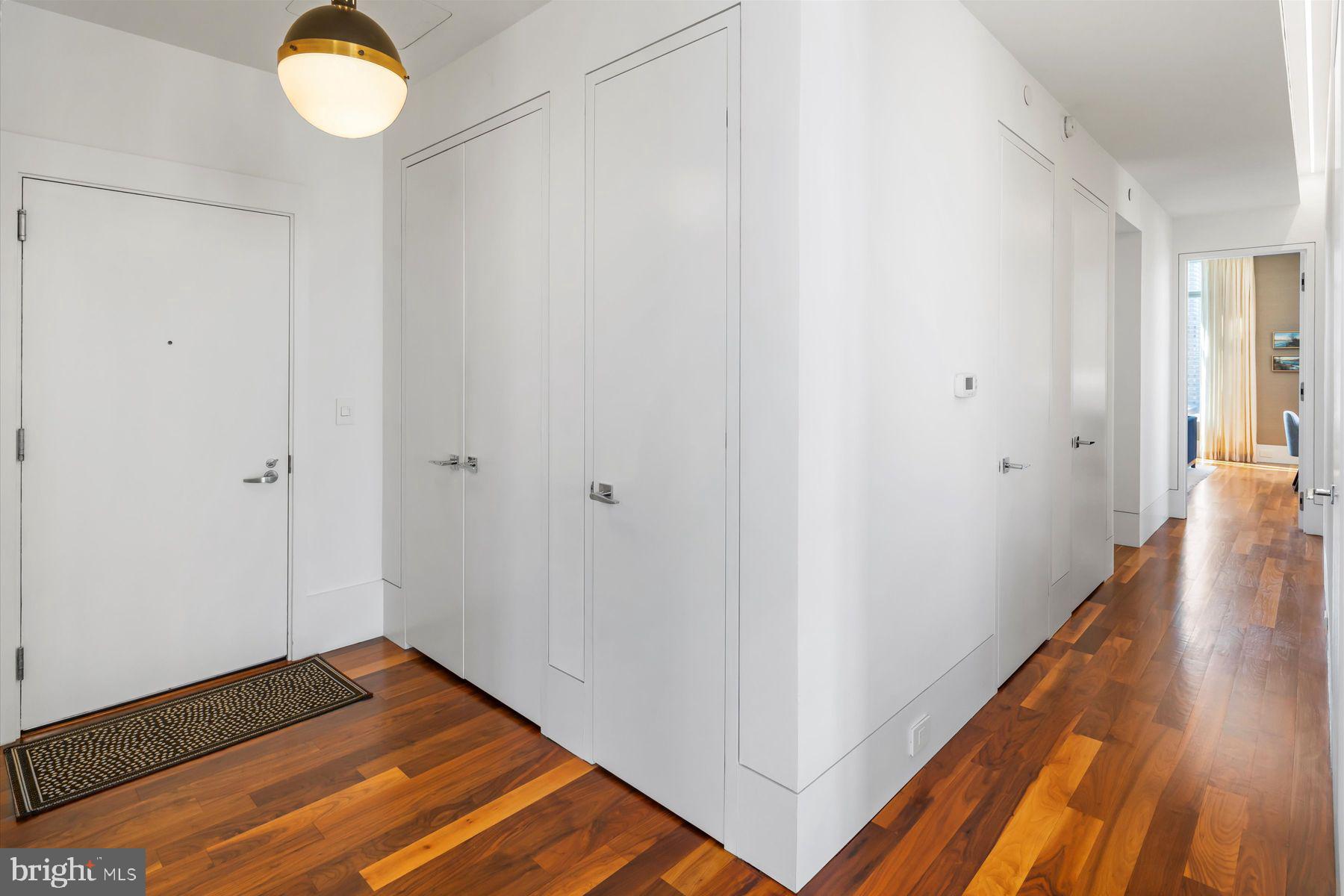 1101 Locust Street, Unit 11E Philadelphia, PA 19107 - Photo 38 of 46