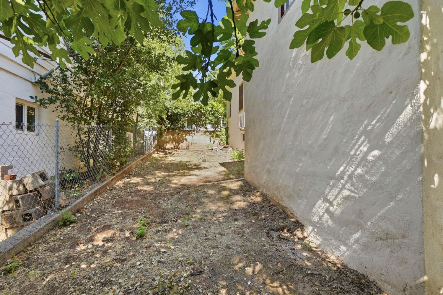 340 South Shepherd Street Sonora, CA 95370 - Photo 29 of 34