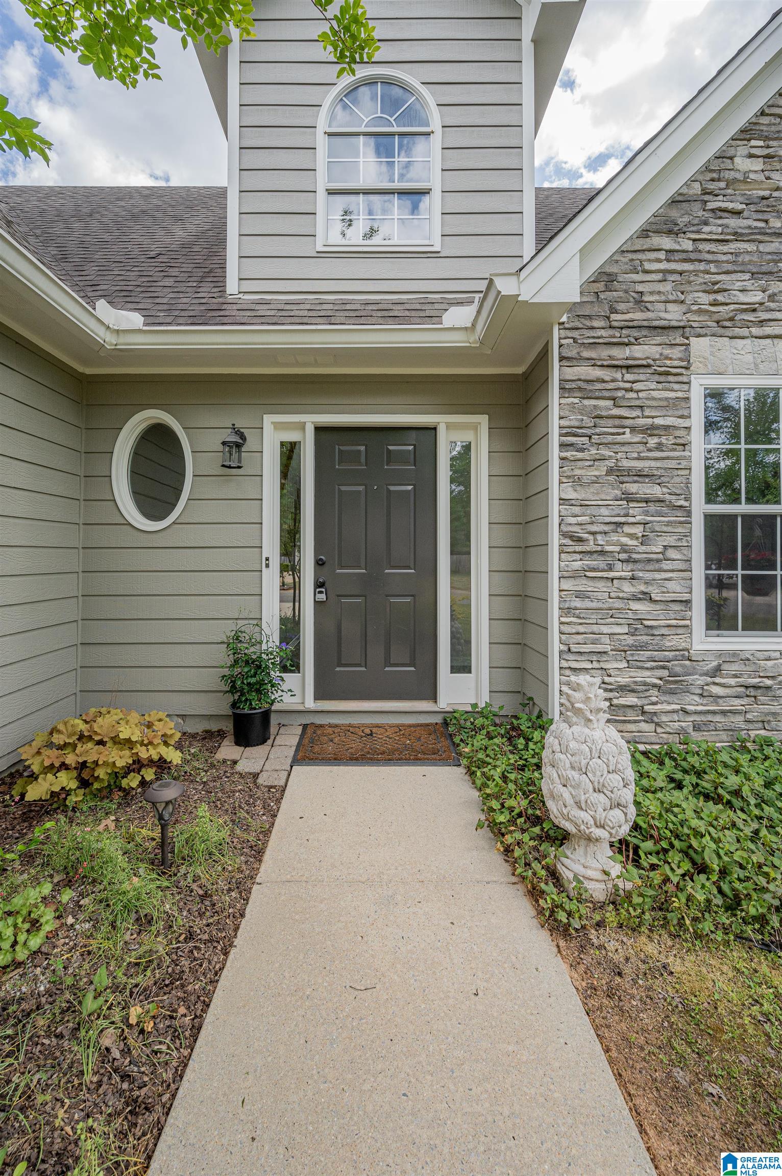 114 Cedar Grove Parkway Alabaster, AL 35114 - Photo 3 of 42