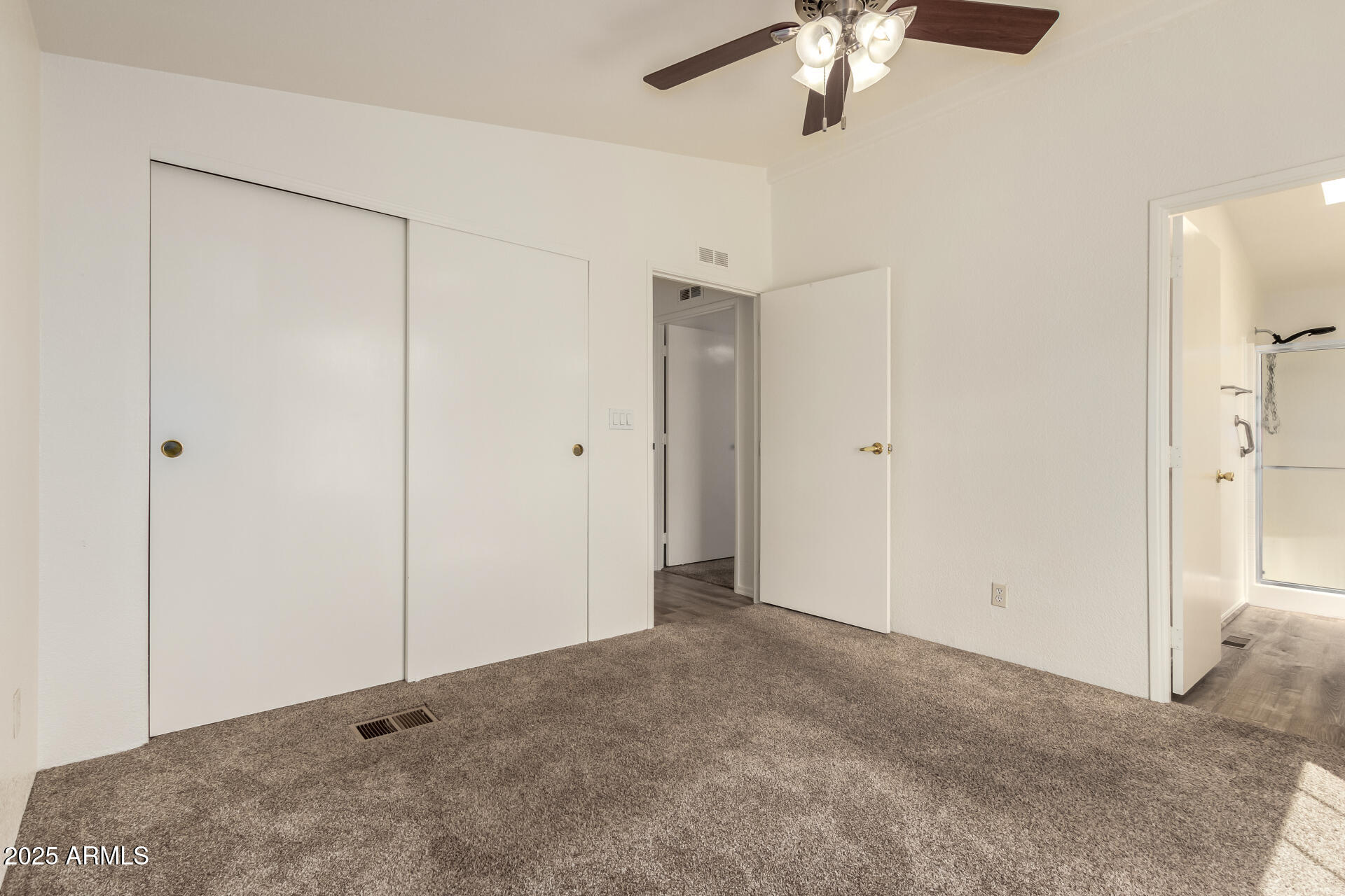 201 South Greenfield Road, Unit 144 Mesa, AZ 85206 - Photo 14 of 36 14 - Greenfield