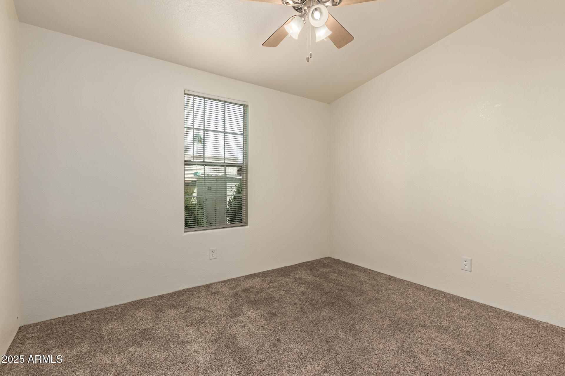 201 South Greenfield Road, Unit 144 Mesa, AZ 85206 - Photo 19 of 36 19 - Greenfield