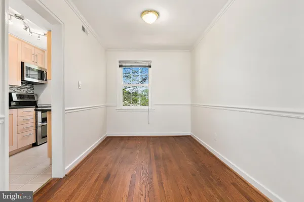 $295,000 | 2211 Washington Avenue, Unit 303, Silver Spring, MD 20910