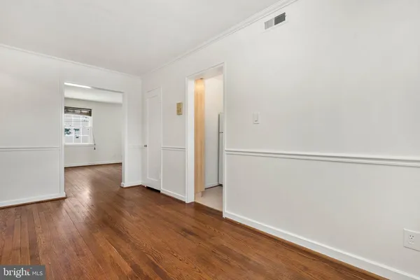$295,000 | 2211 Washington Avenue, Unit 303, Silver Spring, MD 20910